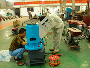 Assembling the pellet mill